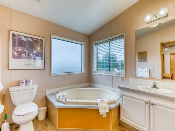 Mendocino Home 982907