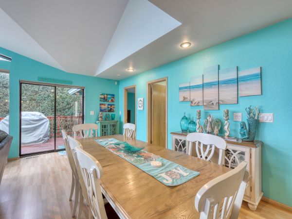Mendocino Home 982908