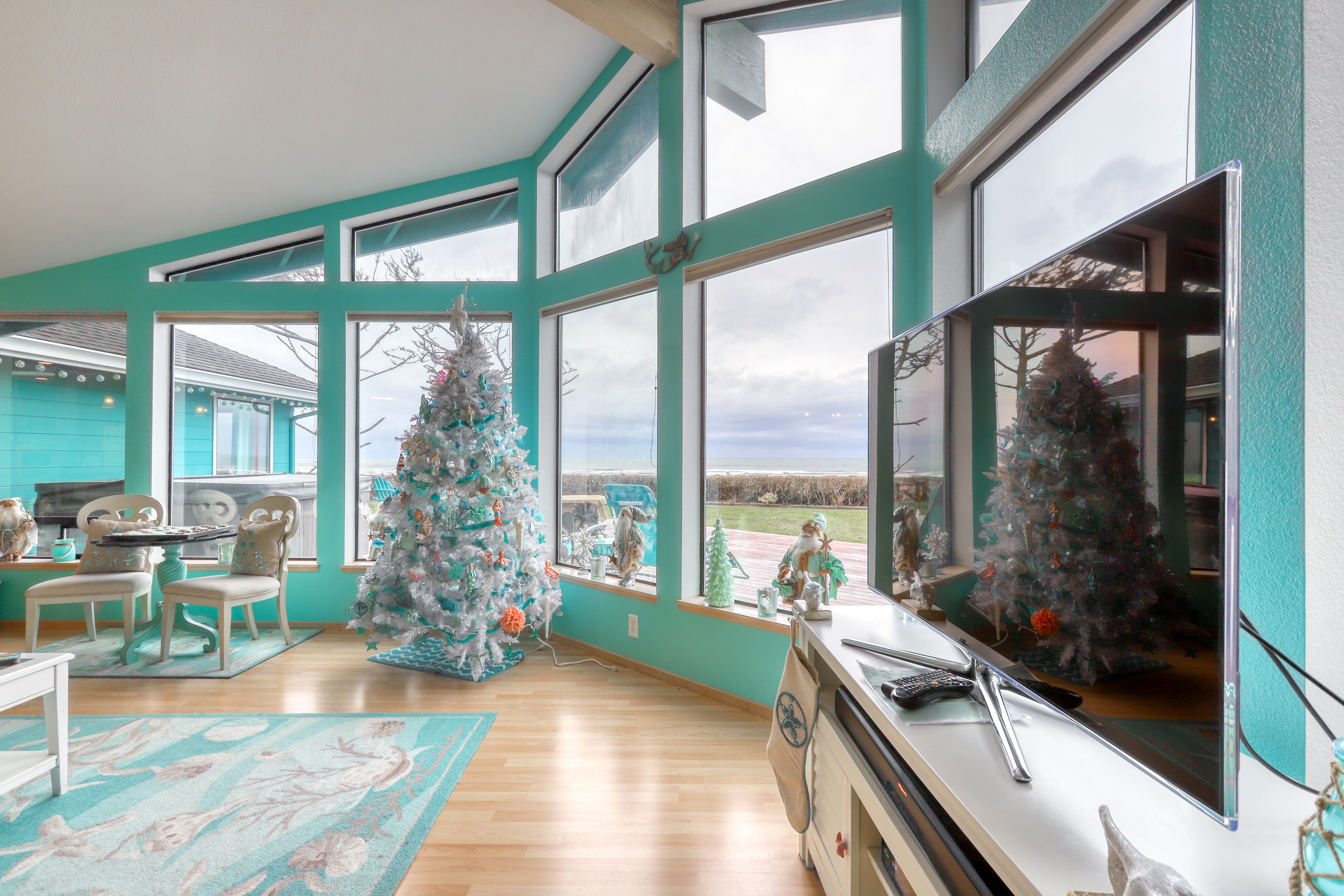 Mendocino Home 982908