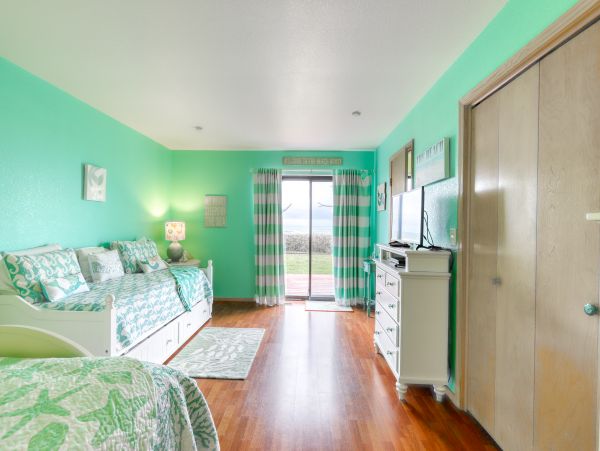 Mendocino Home 982908