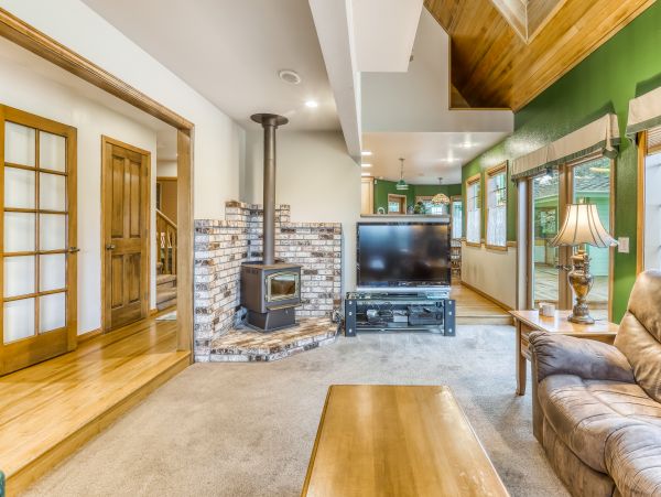 Mendocino Home 982909