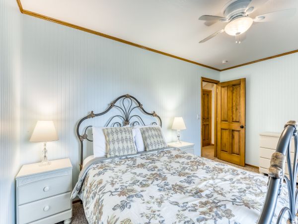 Mendocino Home 982909