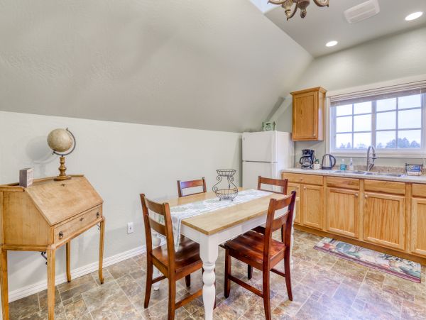 Mendocino Home 982910