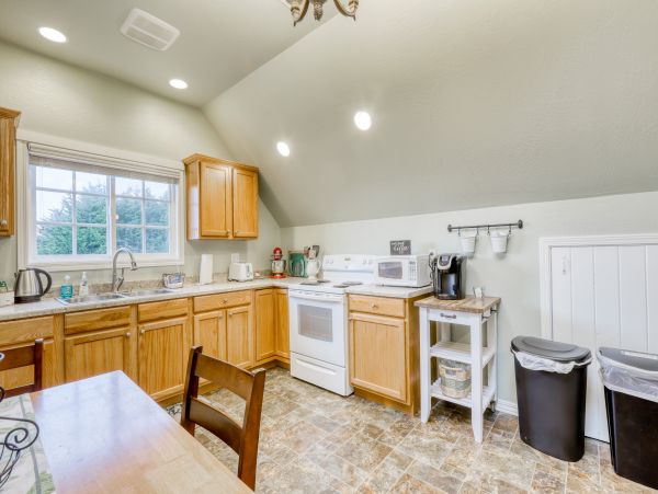 Mendocino Home 982910