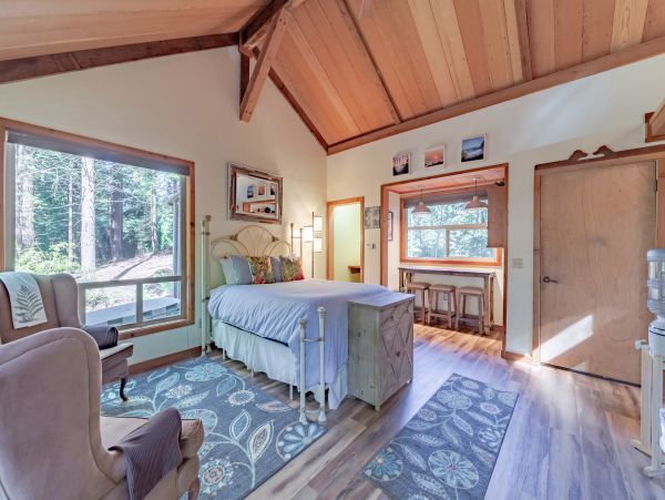 Mendocino Home 982911