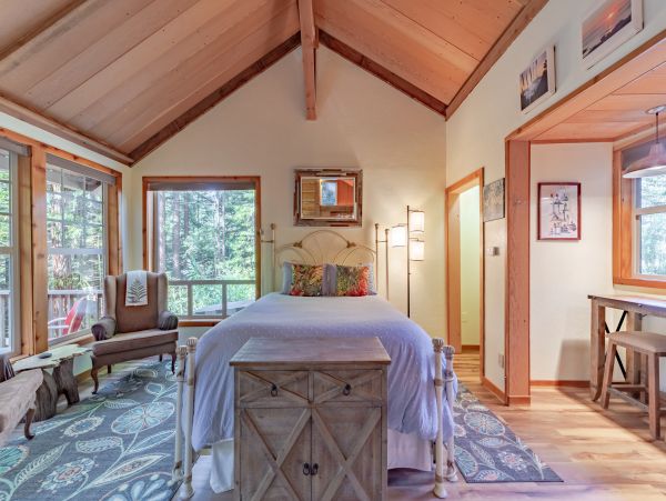 Mendocino Home 982911
