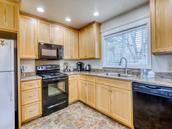 Mendocino Home 982912