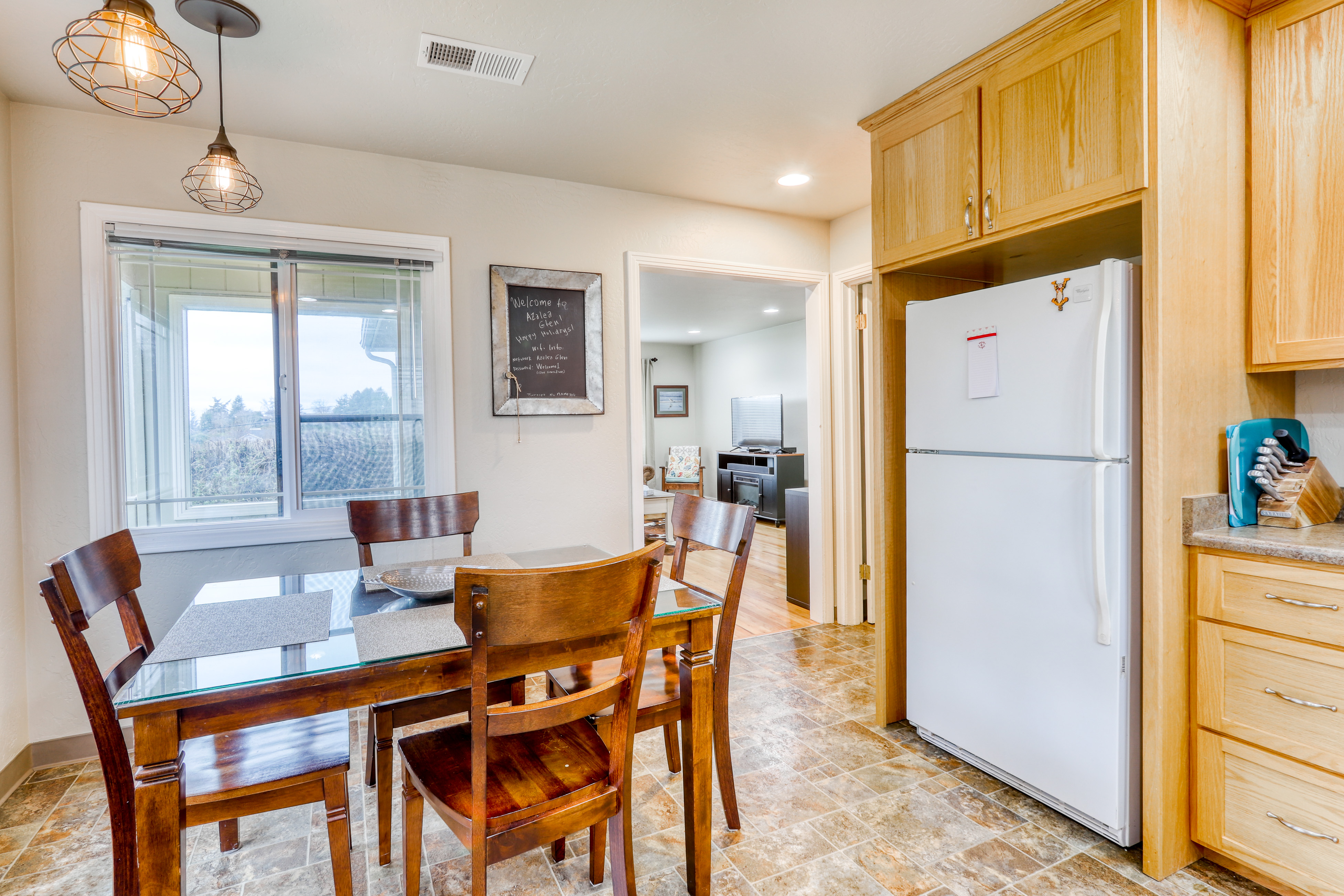Mendocino Home 982912