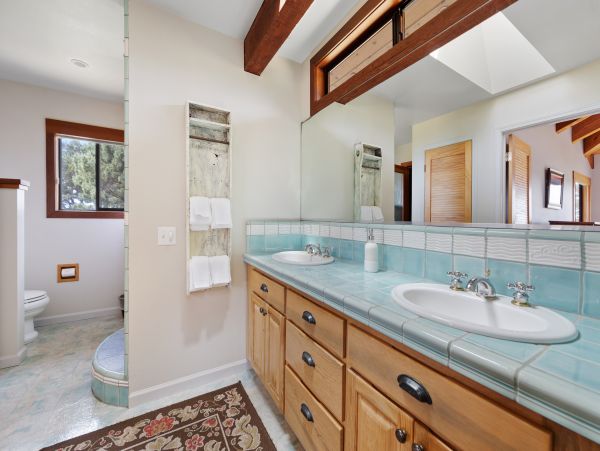 Mendocino Home 982913