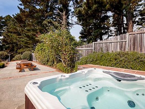Mendocino Home 982914