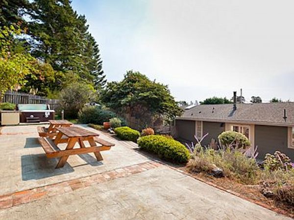 Mendocino Home 982914