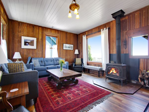Mendocino Home 982915