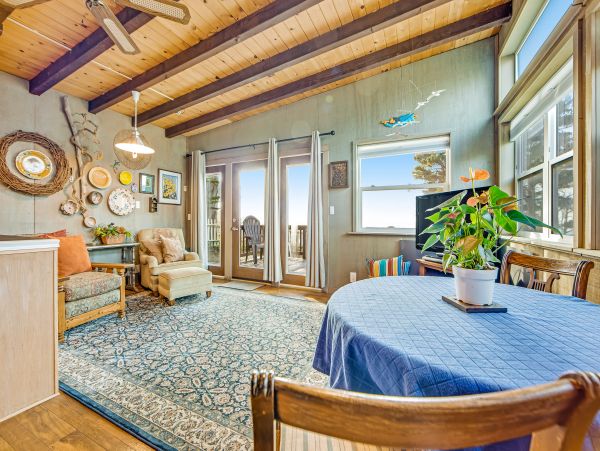 Mendocino Home 982916