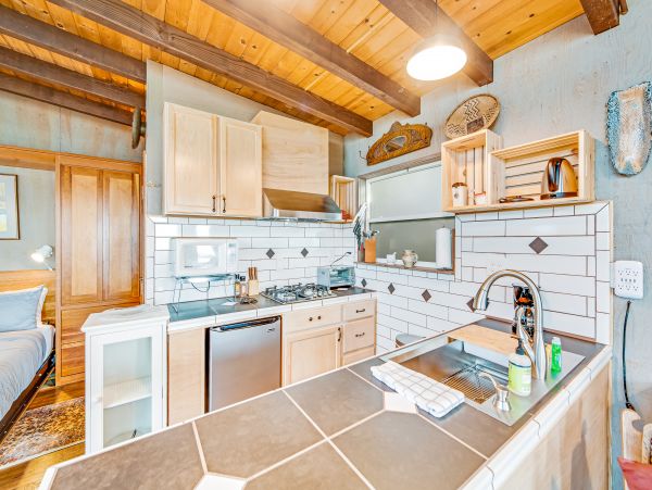 Mendocino Home 982916