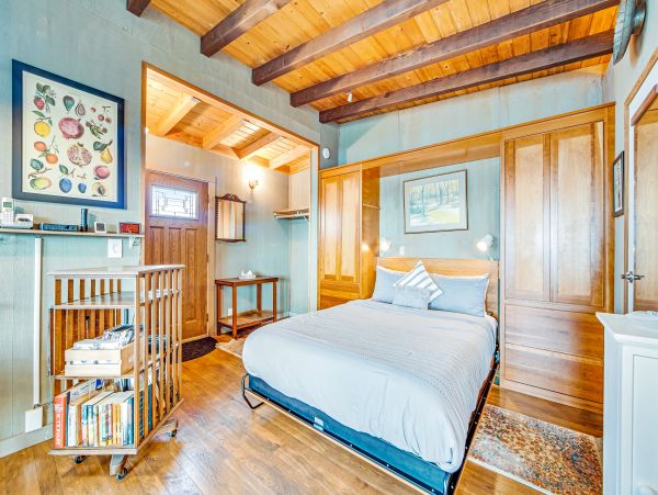 Mendocino Home 982916