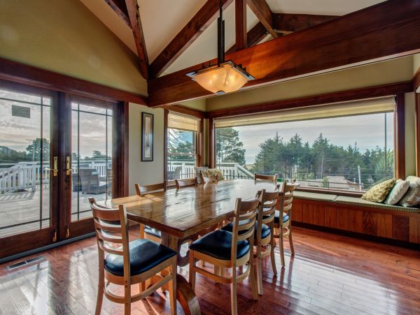 Mendocino Home 982921