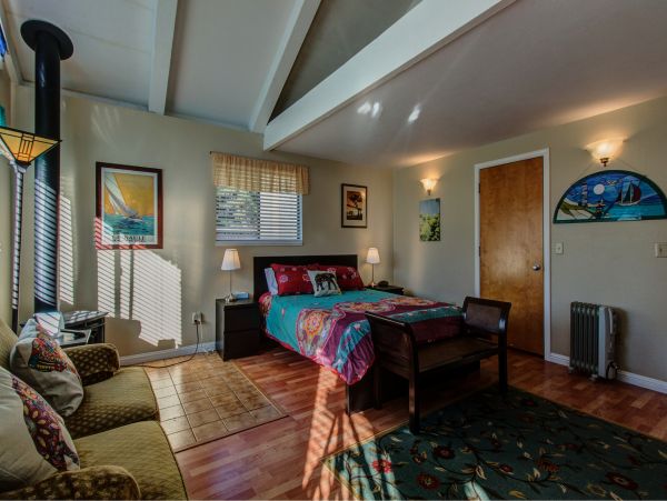 Mendocino Home 982922