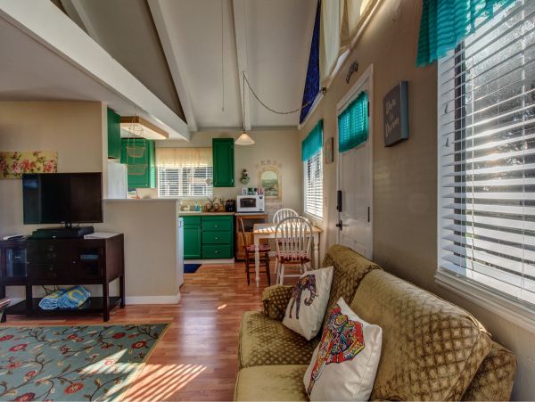 Mendocino Home 982922