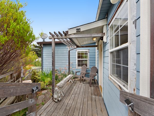 Mendocino Home 982923