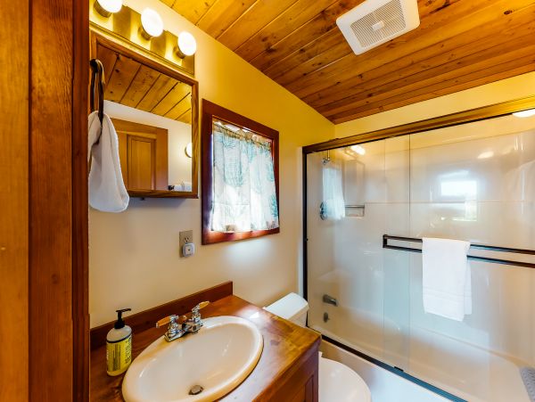 Mendocino Home 982924