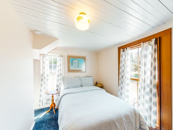Mendocino Home 982924