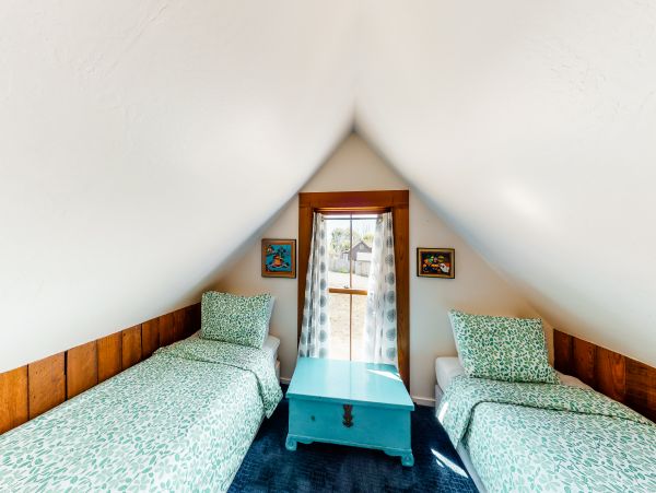 Mendocino Home 982924