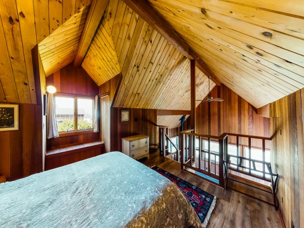 Mendocino Home 982924