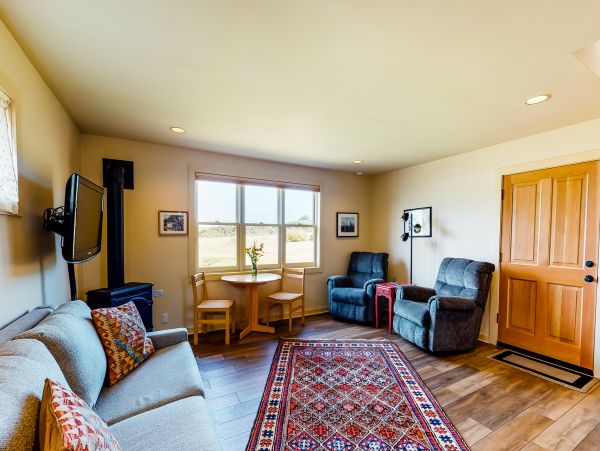 Mendocino Home 982924
