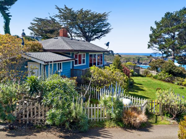 Mendocino Home 982925