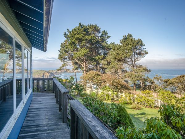 Mendocino Home 982925