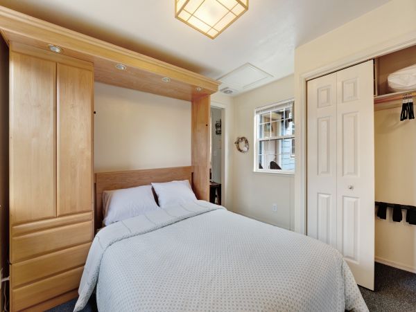 Mendocino Home 982925