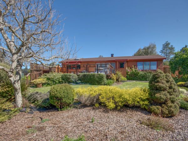 Mendocino Home 982926