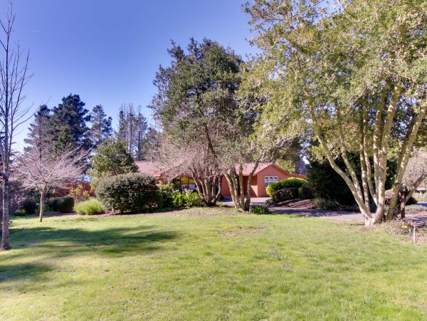 Mendocino Home 982926