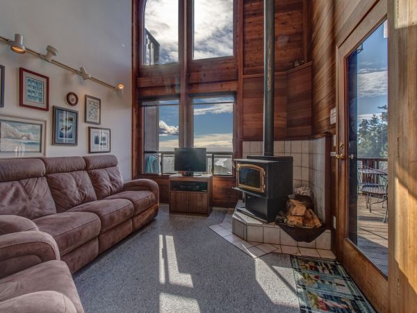 Mendocino Home 982927