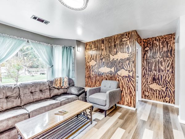 Mendocino Home 982929