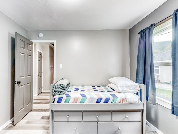 Mendocino Home 982929