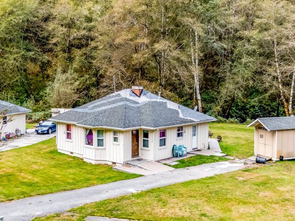 Mendocino Home 982929