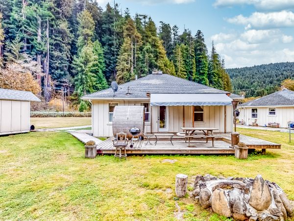 Mendocino Home 982929