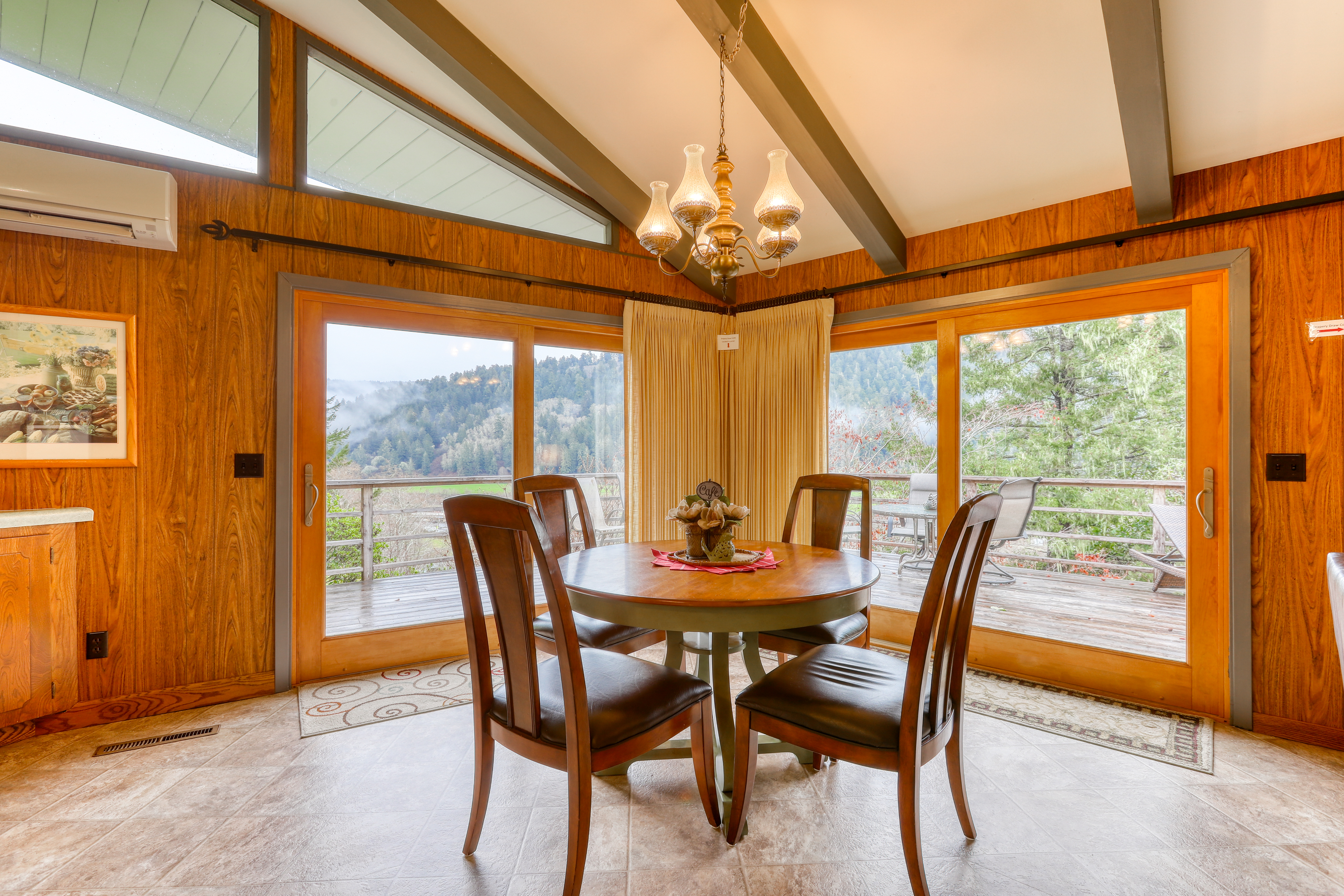 Mendocino Home 982930