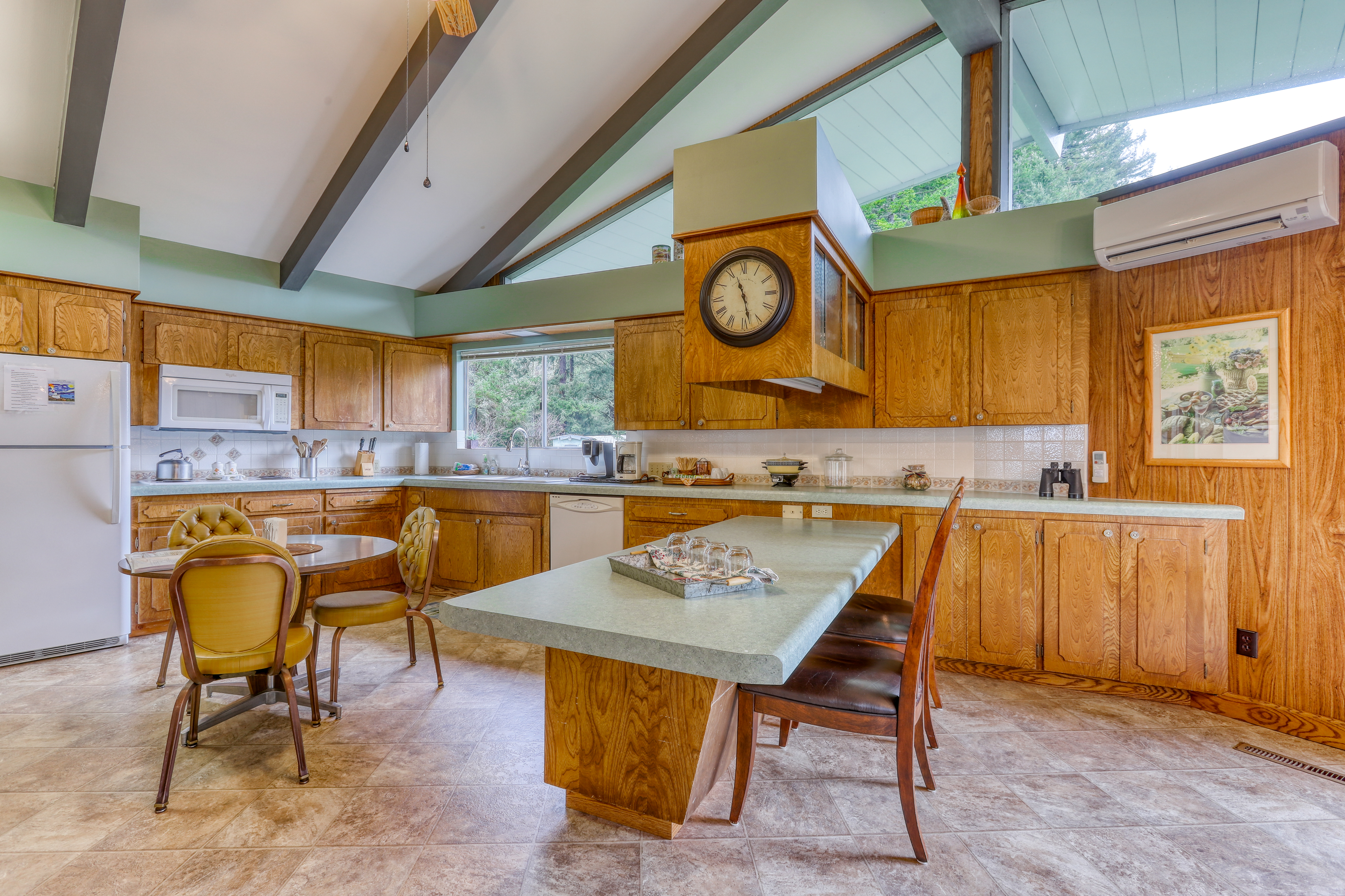 Mendocino Home 982930