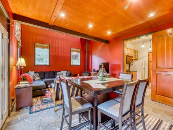 Mendocino Home 982931