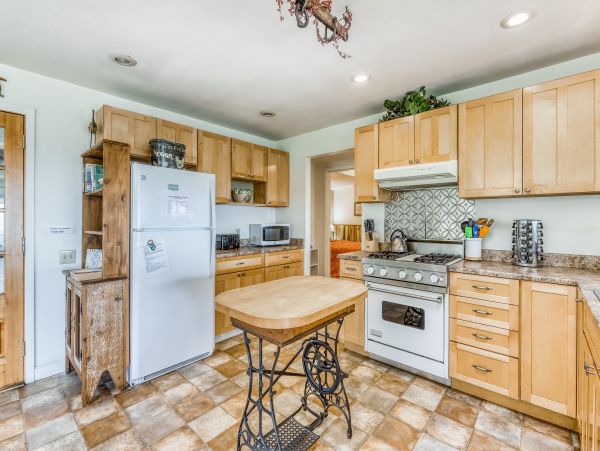 Mendocino Home 982932