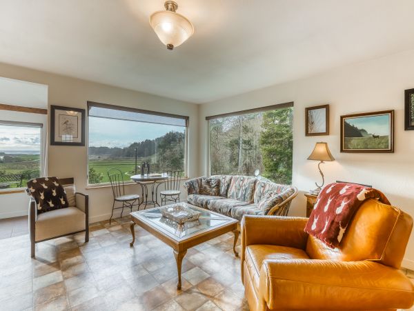 Mendocino Home 982932