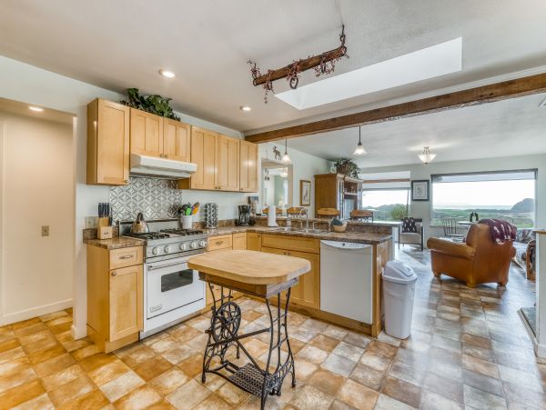 Mendocino Home 982932