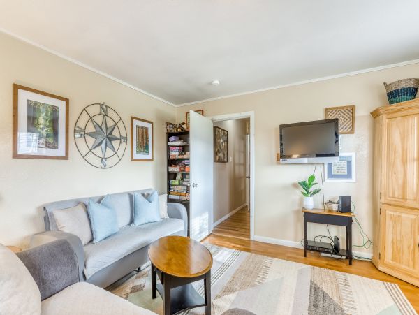 Mendocino Home 982933
