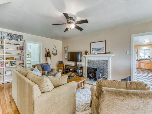 Mendocino Home 982933