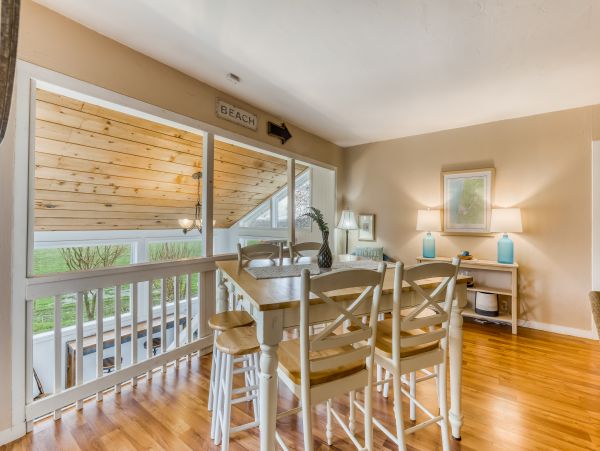 Mendocino Home 982933