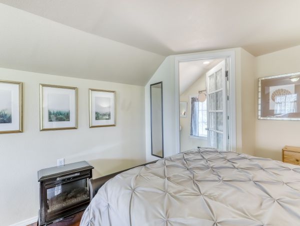 Mendocino Home 982933