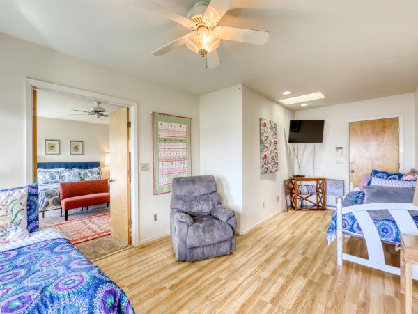 Mendocino Home 982934