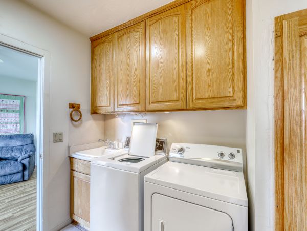 Mendocino Home 982934
